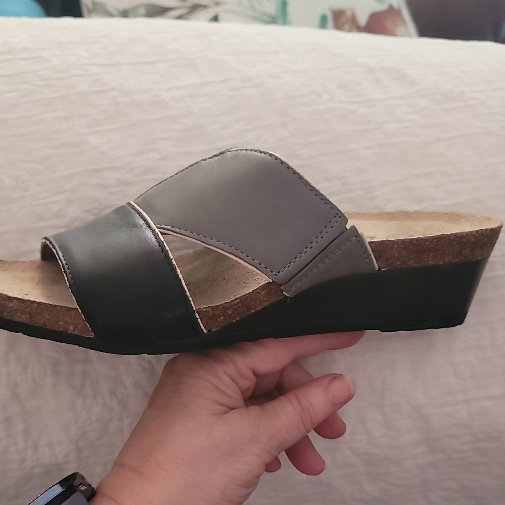 Naot Genuine Leather Sandals - Picture 3 of 8
